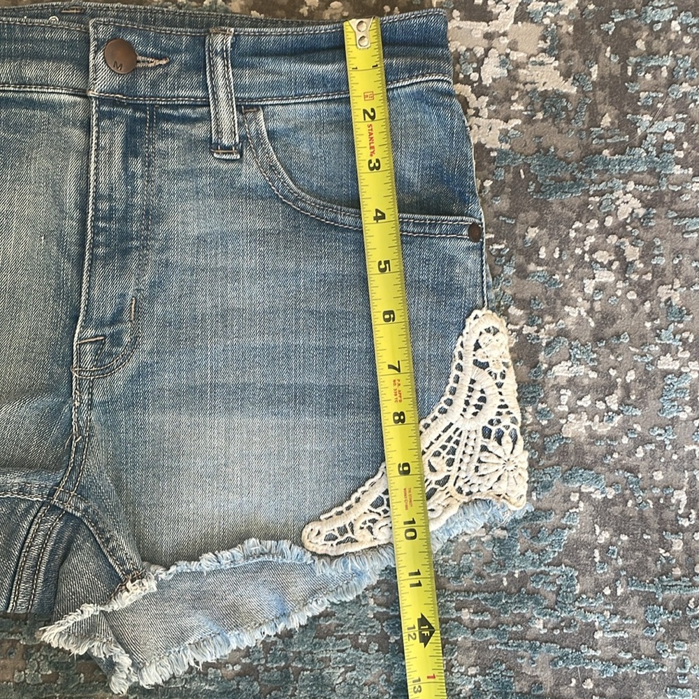 Mossimo Denim High Rise Lace Trim Cutoff Shorts Size 8/29 - Picture 11 of 11